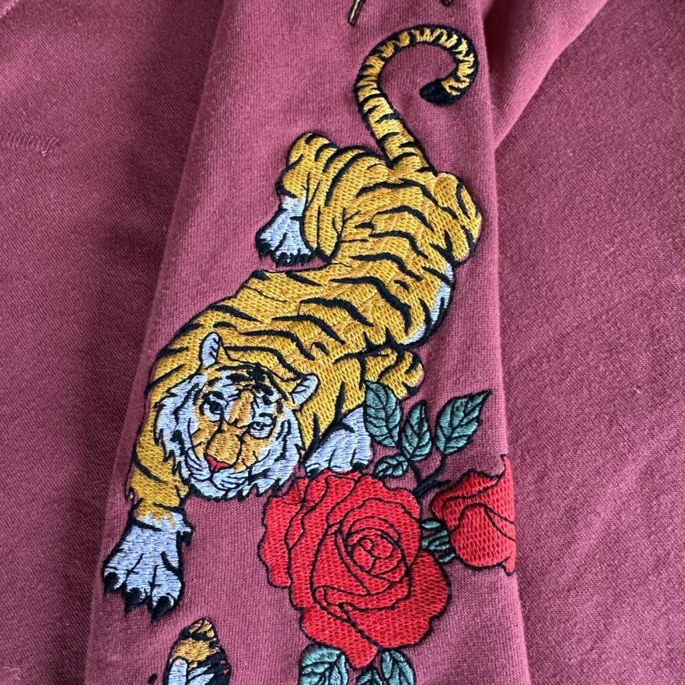 Love Peace & Lazy Days Sweatshirt, Large, Tiger Rose Embroidered Sleeve